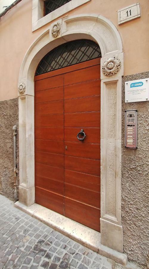 Apartament La Finestra Sulmo Sulmona Zewnętrze zdjęcie